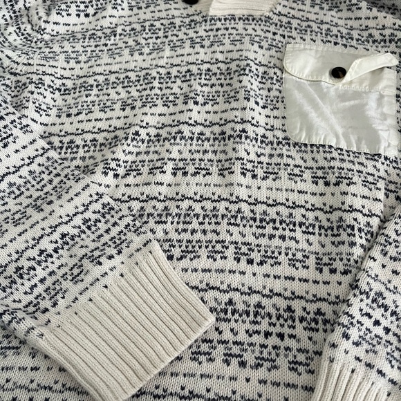 Men’s H&M knitted sweater - Picture 3 of 3